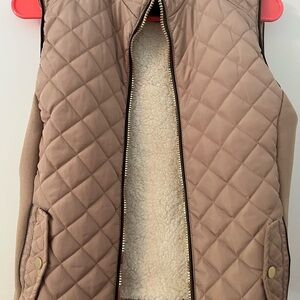 Cavalini Cream Vest with Sherpa Lining